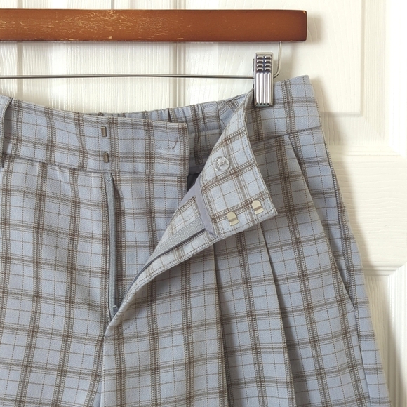 Urban Outfitters Kennedy Preppy Plaid Pleated High Waisted Menswear Shorts M - Picture 3 of 12